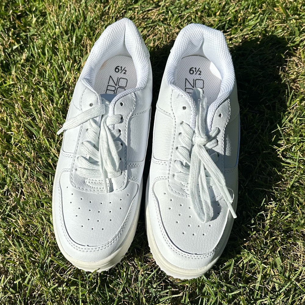 No Boundaries White Memory Foam Sneakers